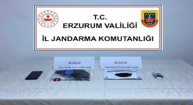  Erzurum'da uyuşturucu tacirlerine operasyon